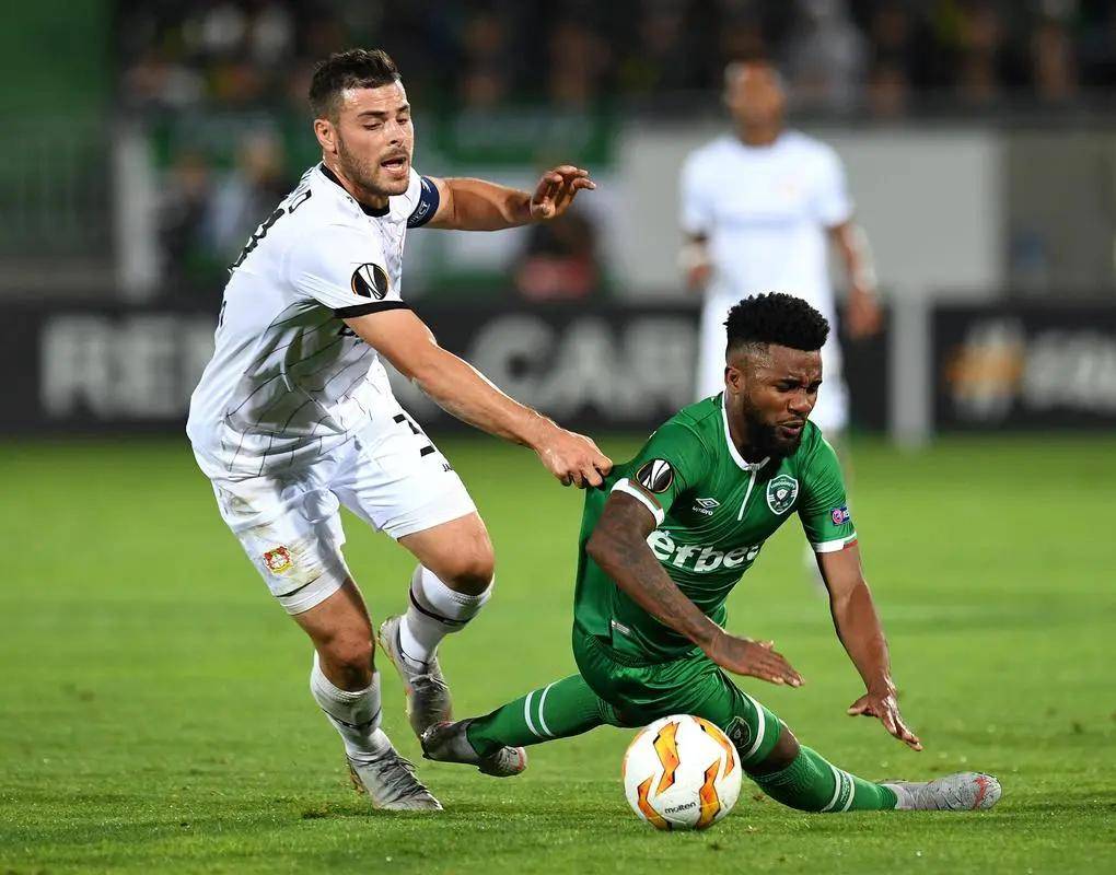 许多运动员 许多运动员