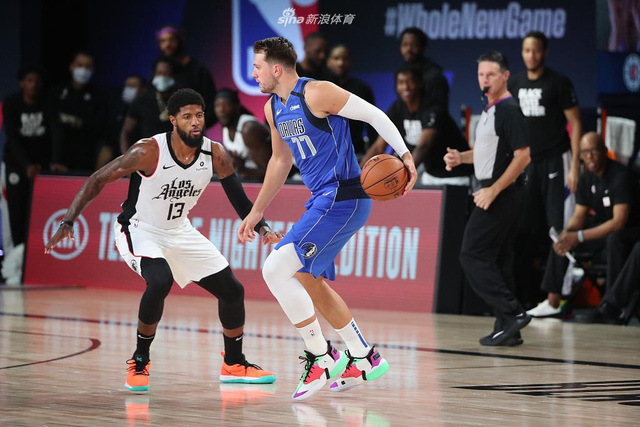 门前嗅觉灵 门前嗅觉灵